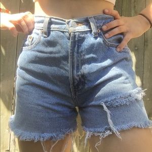 Gap jean short cutoffs